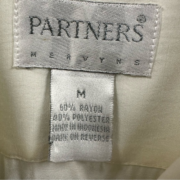 Vintage Partners by Mervyns Long Sleeve Button Up Double Flap Pocket Blouse M - Picture 11 of 11